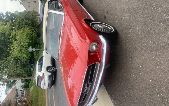 Ford Mustang convertible 1967 ( France dpt 75)